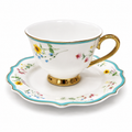 סט 6 כוסות תה ו-6 תחתיות עשוי Bone China בעיצוב פרחוני צבעוני עם ידיות מוזהבות.